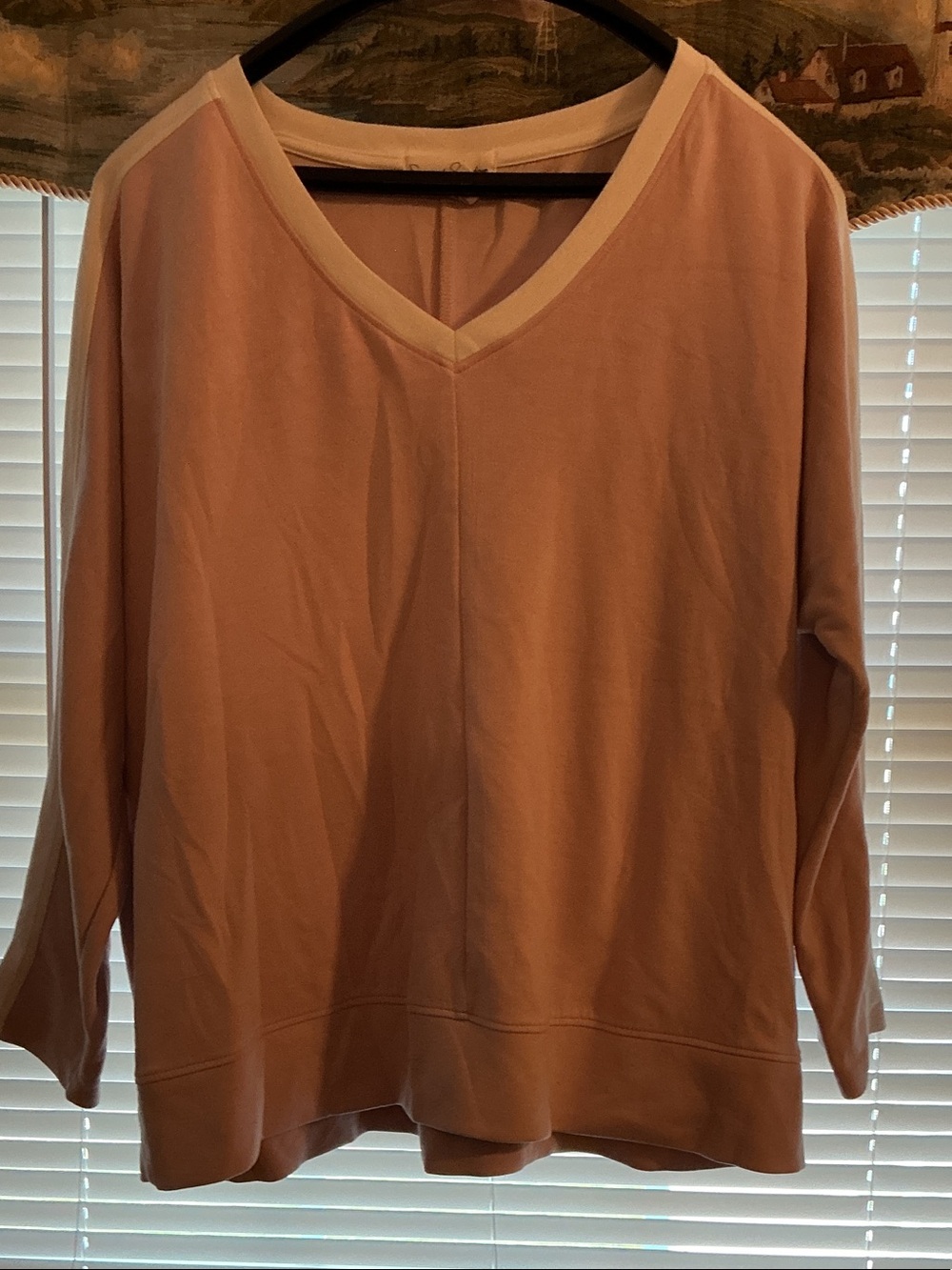 French Laundry Pink V-Neck Pullover Top